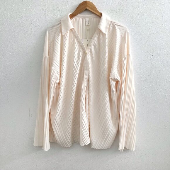 NWT COMMENSE Oversized Cream Plisse Button Up Shirt Size XS - Picture 2 of 10